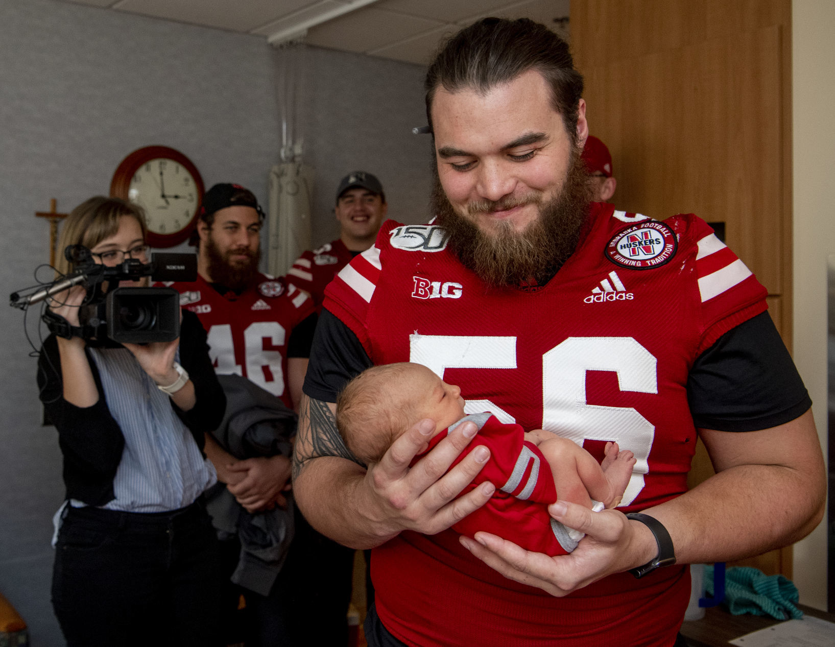 Huskers Visit CHI Health St. Elizabeth, 11.27